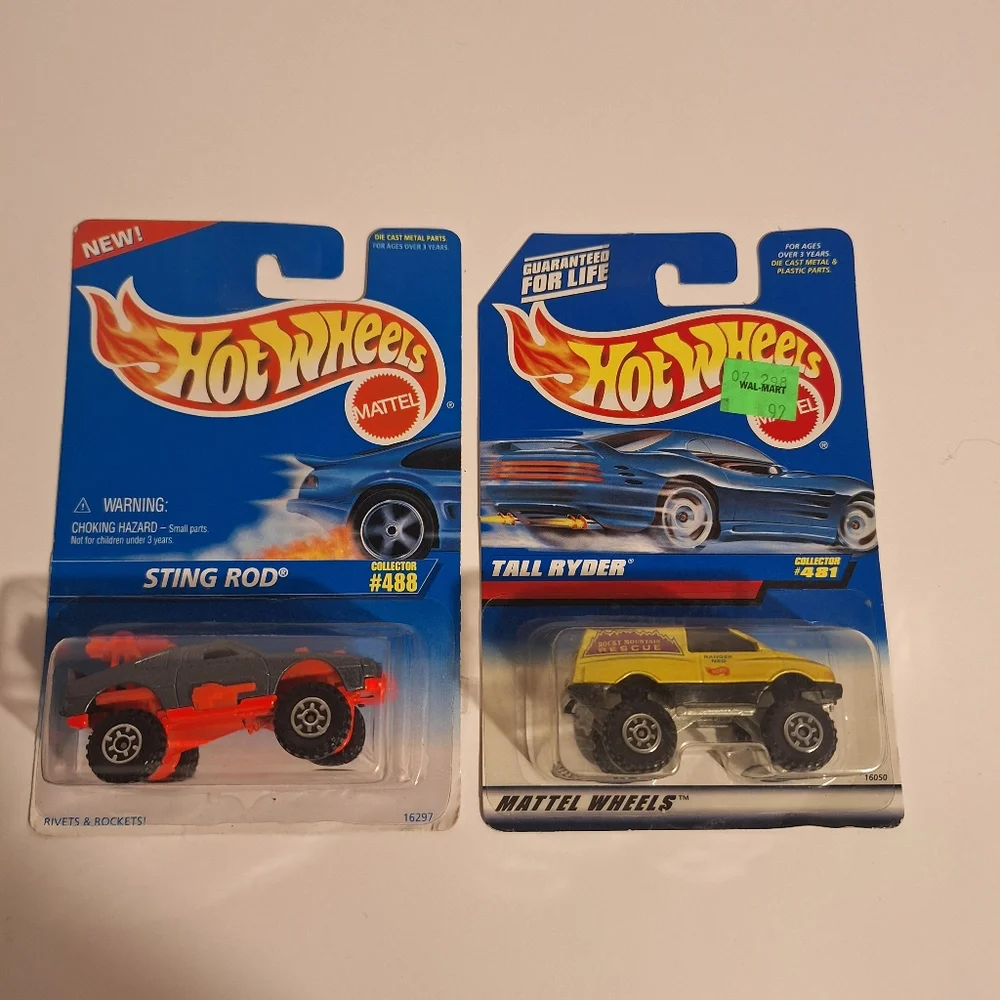 Sting Rod and Tilt‎ Flyer Toy Cars - Orange and Yellow